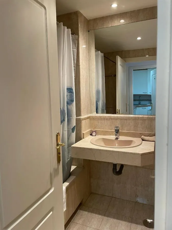 Plenilunio Suite, Airport, Ifema, Wanda Мадрид Апартаменты